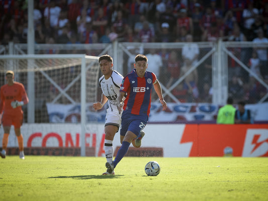 Gastón Hernández vs Central Córdoba