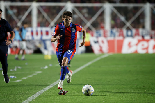 Agustín Ladstatter vs Instituto